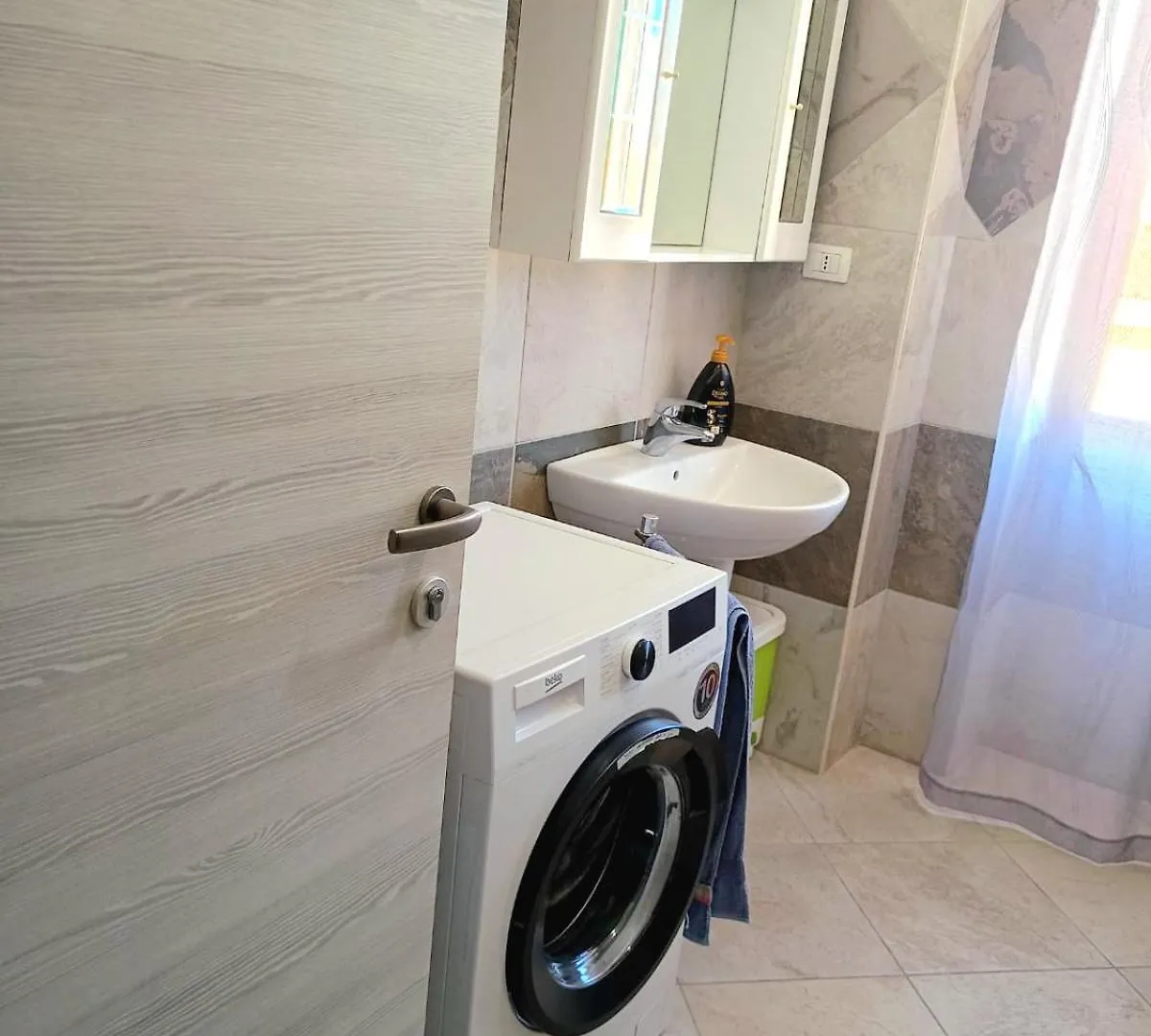 Isola Dei Sogni Bed and Breakfast Alghero 0*,  Italien
